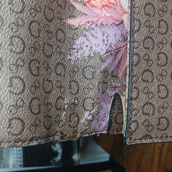Guess Brown Clutch with Floral Design - Picture 9 of 11